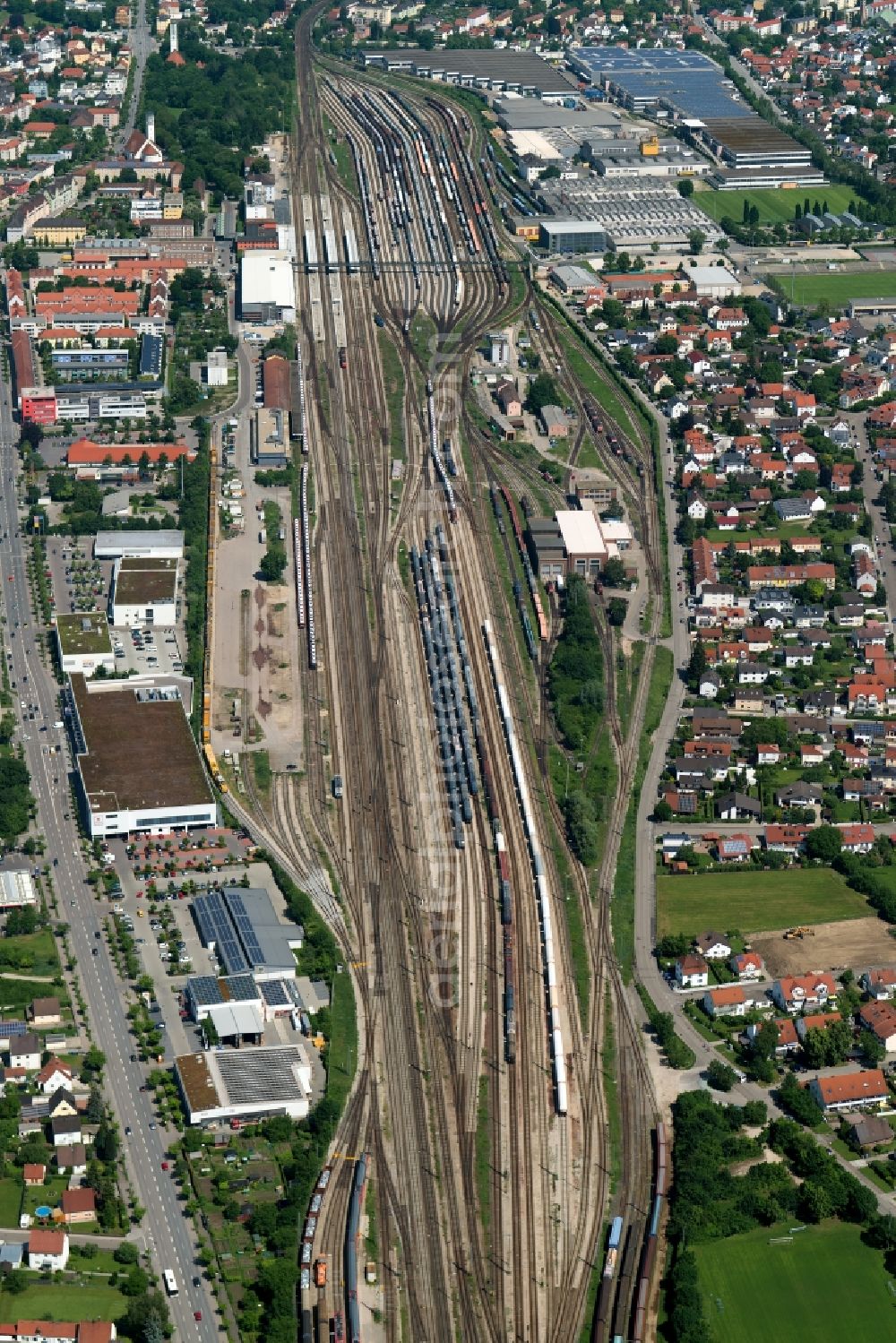 Ingolstadt from the bird's eye view: Shunting yard, freight yard and central station of the German course in Ingolstadt in the federal state of Bavaria, Germany