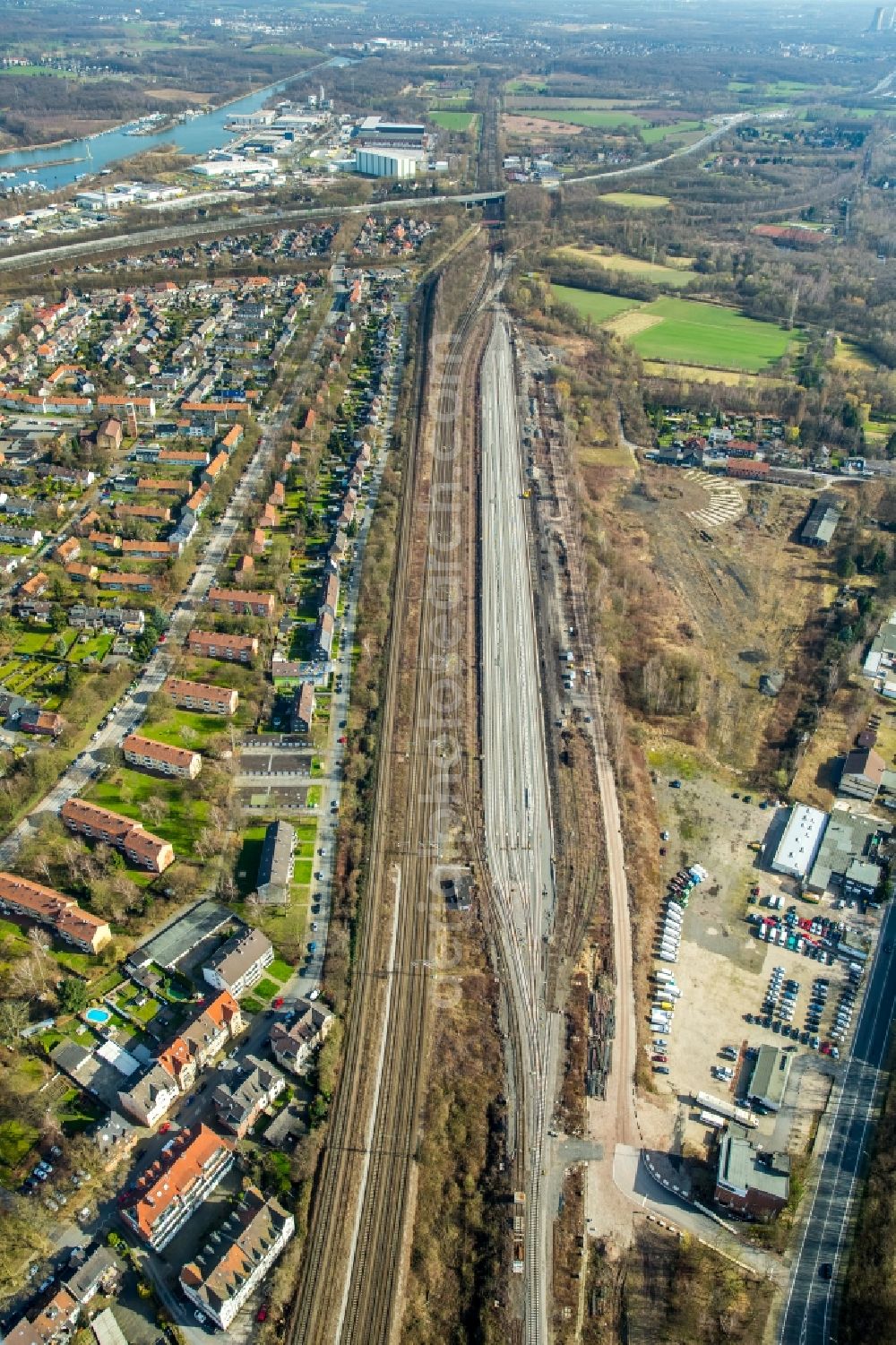 Herne from above - Marshalling yard and freight station of the Deutsche Bahn in Herne in the state North Rhine-Westphalia