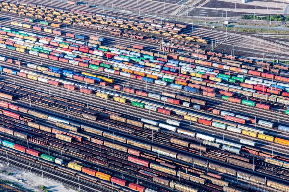 Aerial photograph Seevetal - Marshalling yard and freight station Maschen of the Deutsche Bahn in the district Maschen in Seevetal in the state Lower Saxony, Germany