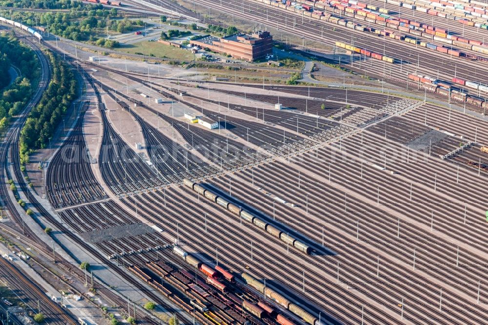 Seevetal from the bird's eye view: Marshalling yard and freight station Maschen of the Deutsche Bahn in the district Maschen in Seevetal in the state Lower Saxony, Germany