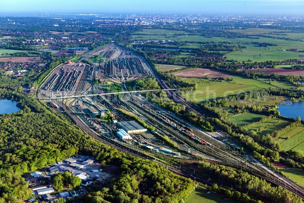 Aerial photograph Seevetal - Marshalling yard and freight station Maschen of the Deutsche Bahn in the district Maschen in Seevetal in the state Lower Saxony, Germany