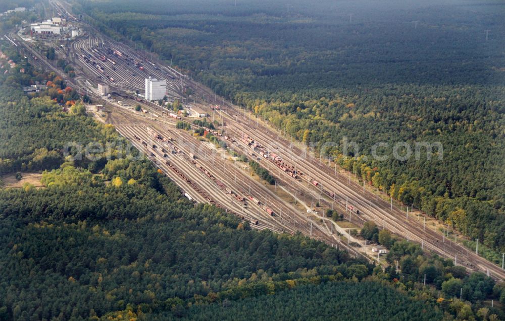 Aerial photograph Neuseddin - Marshalling yard and freight station of the Deutsche Bahn in Neuseddin in the state Brandenburg