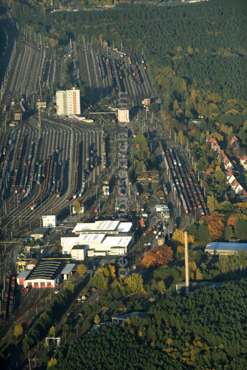 Aerial photograph Neuseddin - Marshalling yard and freight station of the Deutsche Bahn in Neuseddin in the state Brandenburg