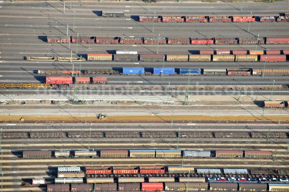 Mannheim from the bird's eye view: The largest and most powerful yard in Mannheim in Baden-Wuerttemberg