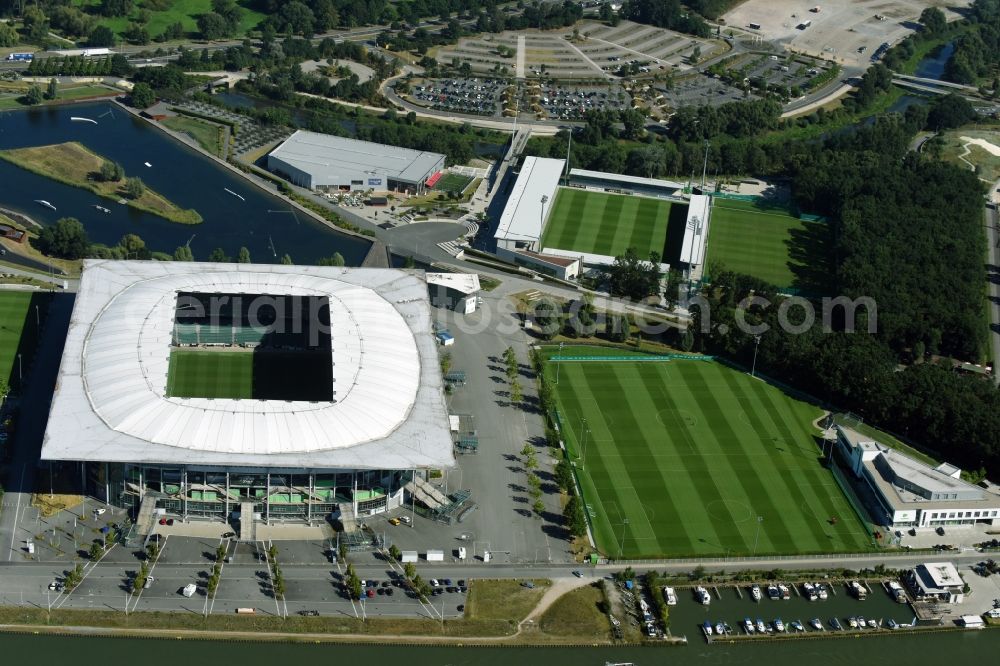 Wolfsburg from the bird's eye view: Sports grounds and football pitch VfL-FussballWelt in Wolfsburg in the state Lower Saxony