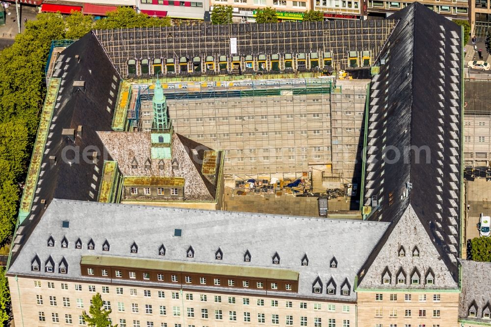 Bochum from the bird's eye view: Town Hall building of the city administration on Willy-Brandt-Platz in Bochum in the state North Rhine-Westphalia, Germany