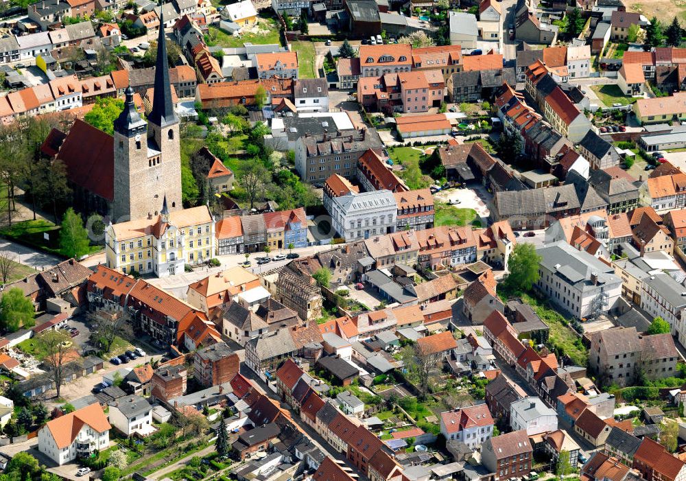 Burg from the bird's eye view: View of the upper church of Our Lady in Castle and the historic town hall