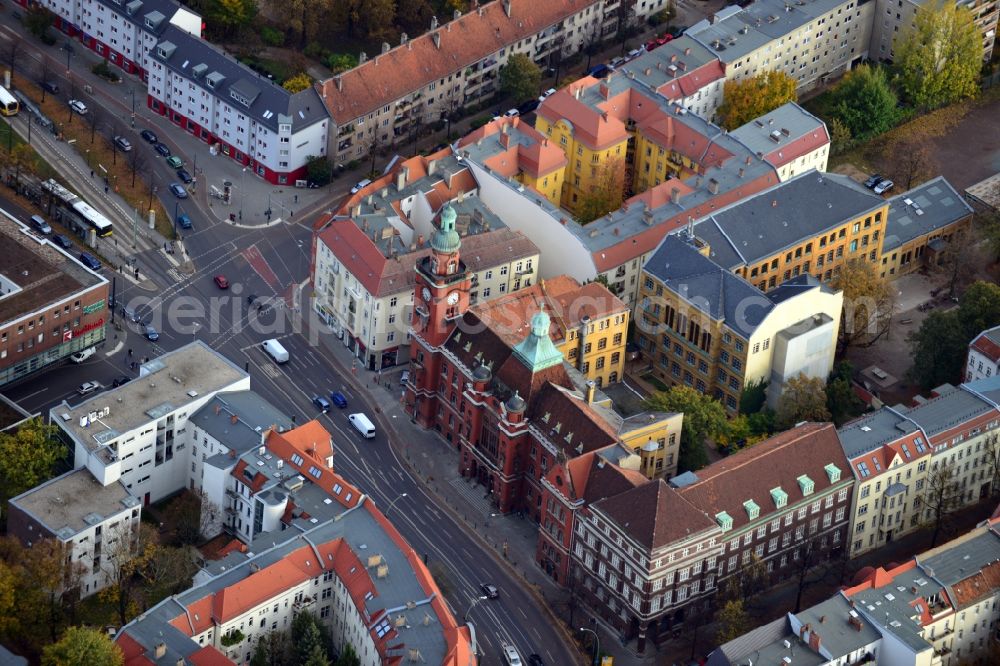 Aerial photograph Berlin - View of the town hall at Breite Strasse the Pankow district in Berlin. The municipal building was designed by architect William Johow in the eclectic style and opened in 1903