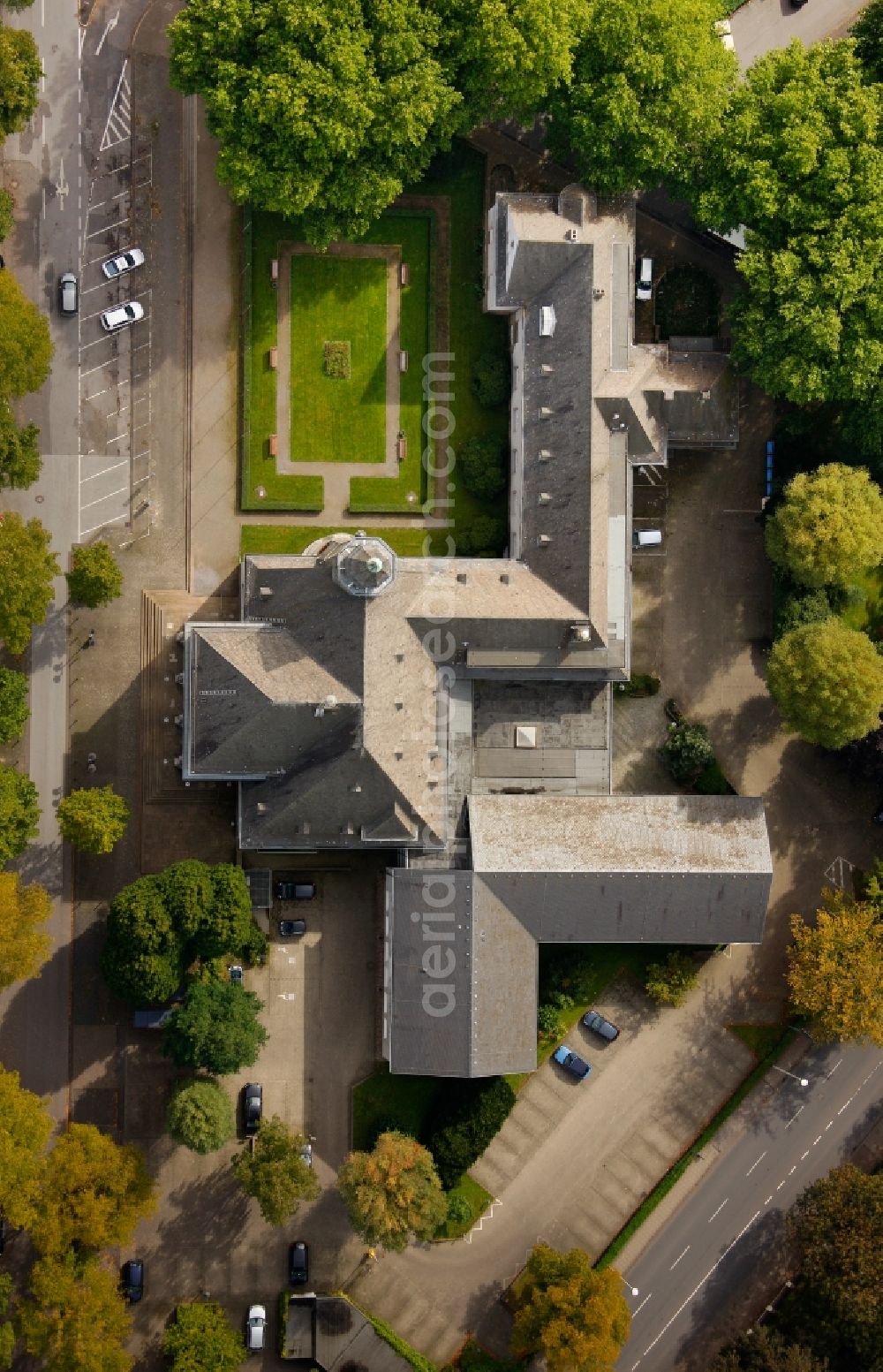 Aerial photograph Schwerte - View of the town hall Schwerte in the state of North Rhine-Westphalia