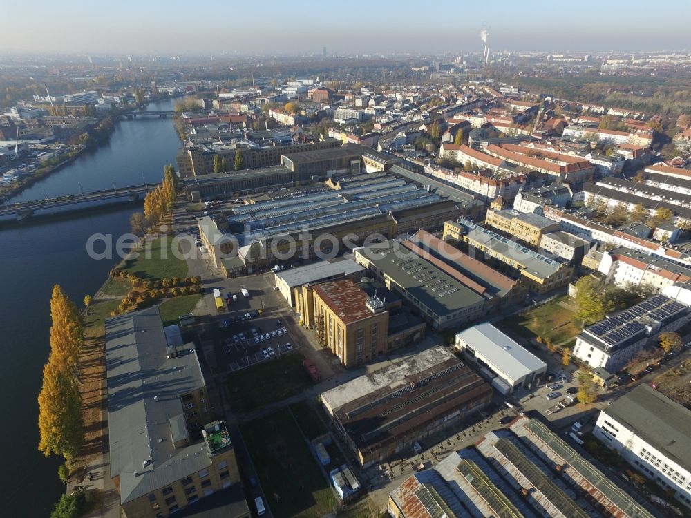 Aerial image Berlin - Building complex Rathenau Halls in the former industrial area of the AEG / transformer factory (TRO) in Oberschoeneweide in Berlin. The entire area is now a protected monument