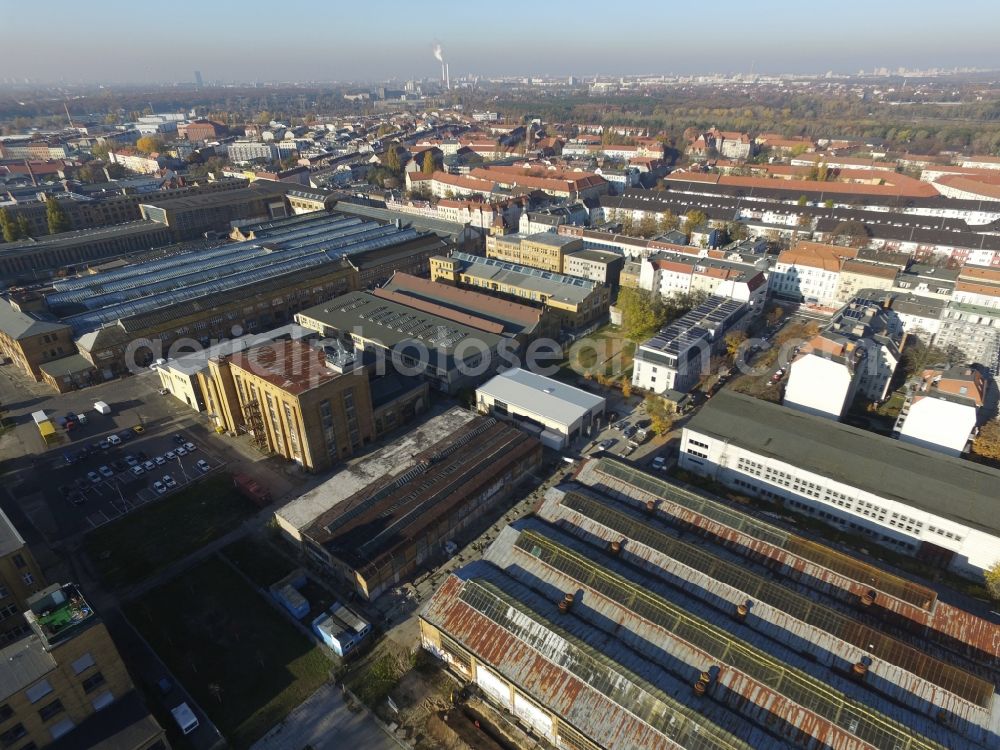 Aerial photograph Berlin - Building complex Rathenau Halls in the former industrial area of the AEG / transformer factory (TRO) in Oberschoeneweide in Berlin. The entire area is now a protected monument