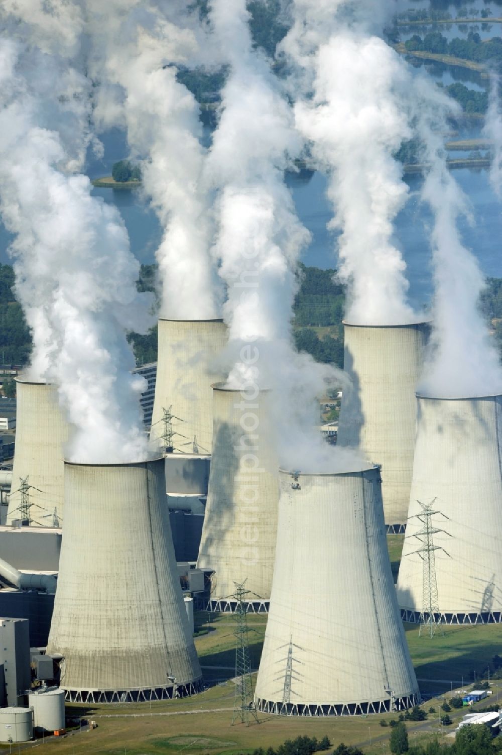 Aerial image Jänschwalde - Wads of smoke of the chimneys of the power plant Jaenschwalde in the state Brandenburg