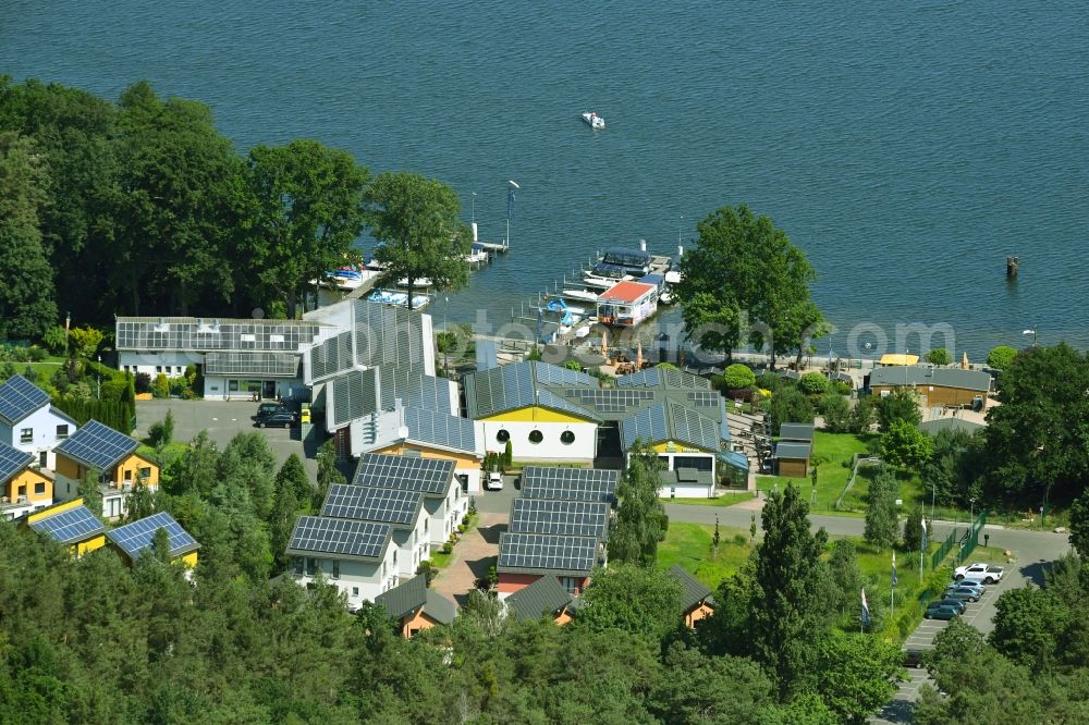 Berlin from the bird's eye view: Holiday house plant of the park on the banks of the Mueggelsee in the district Koepenick in Berlin, Germany