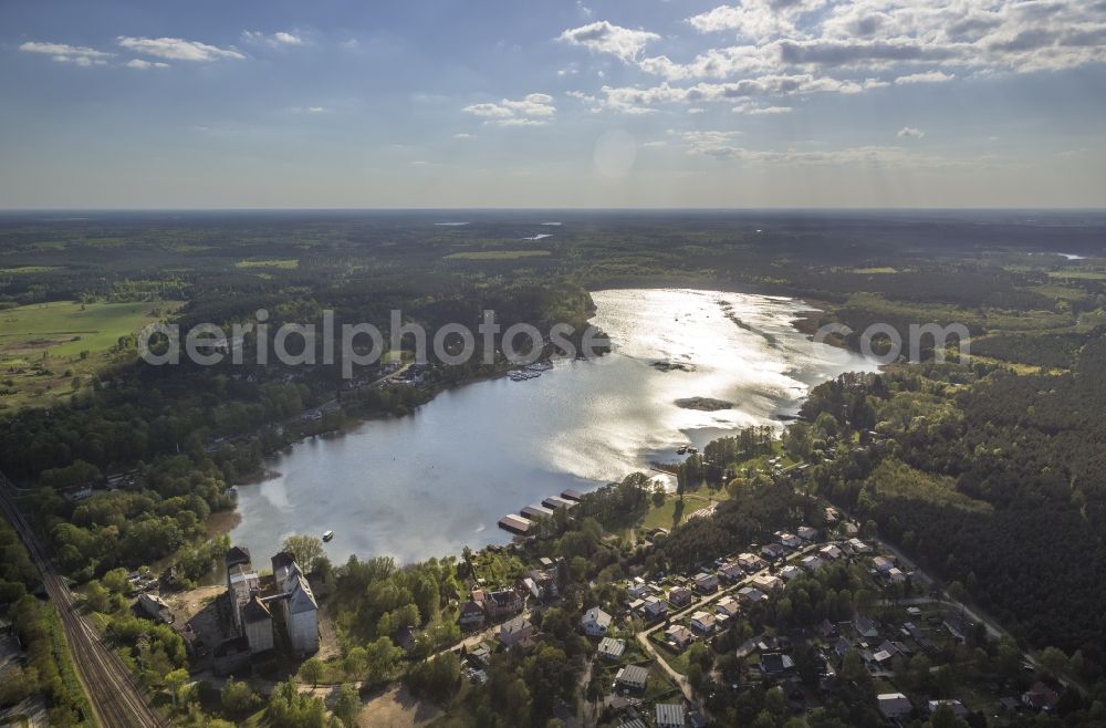 Fürstenberg/Havel from the bird's eye view: View of the lake Roeblinsee in Fuerstenberg/Havel in the state Brandenburg