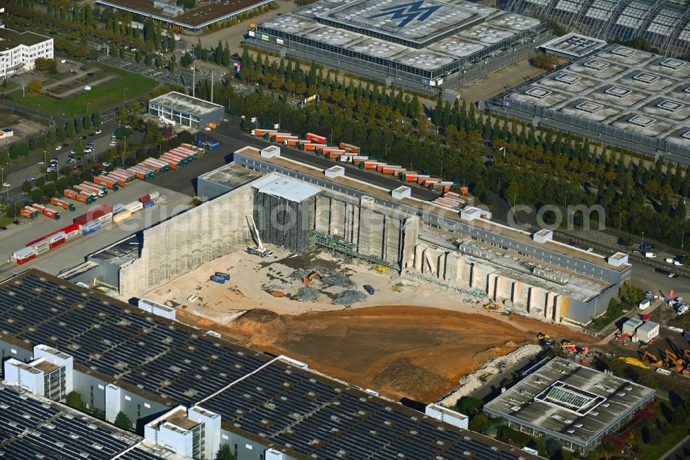 Aerial image Leipzig - Dismantling of a high-bay warehouse complex and logistics center on the site Am alten Flughafen in the district Mockau in Leipzig in the state Saxony, Germany