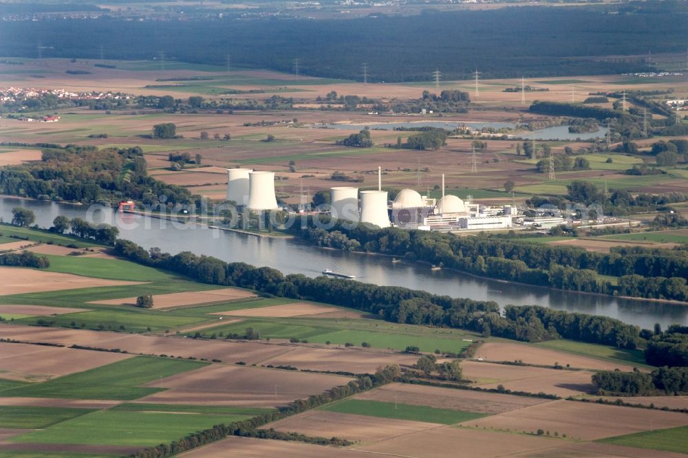 Aerial image Biblis - Building remains of the reactor units and facilities of the NPP nuclear power plant of RWE Power AG in Biblis in the state Hesse