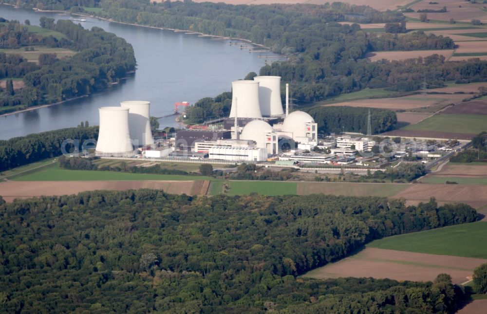 Aerial photograph Biblis - Building remains of the reactor units and facilities of the NPP nuclear power plant of RWE Power AG in Biblis in the state Hesse