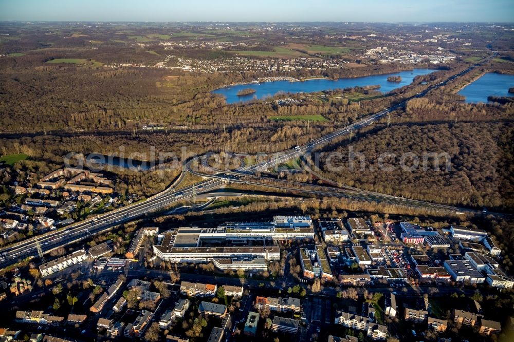 Düsseldorf from the bird's eye view: Data center building and online data processing hub Interxion Deutschland GmbH in Duesseldorf in the state North Rhine-Westphalia, Germany