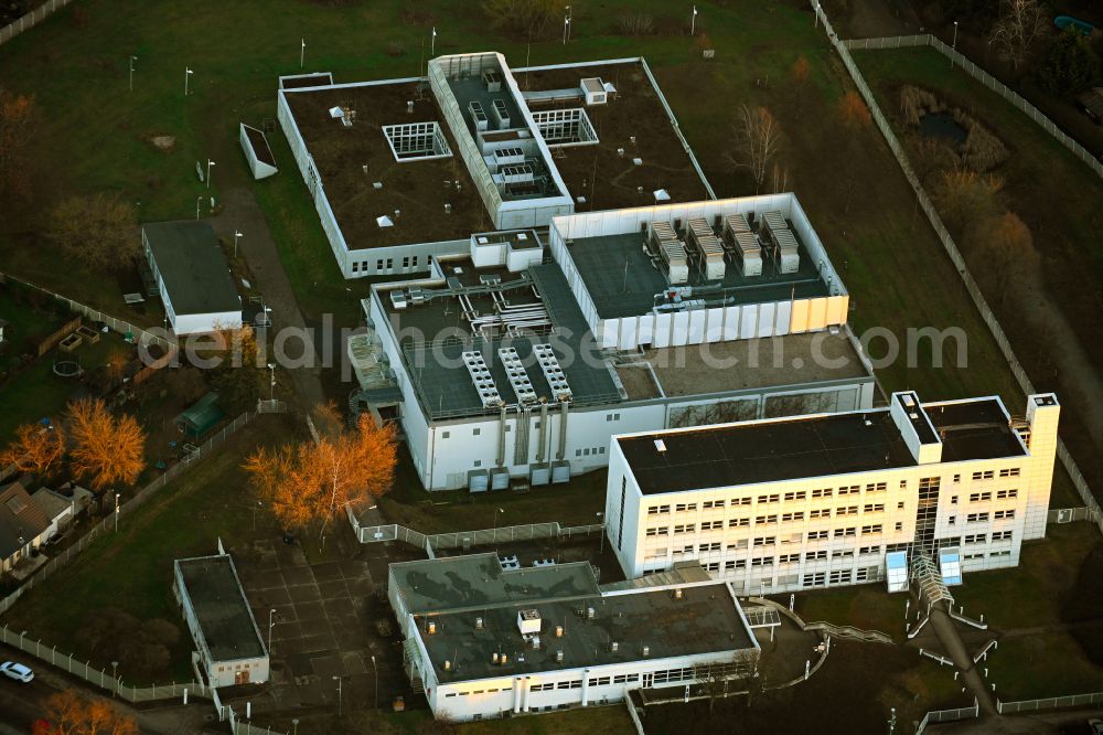 Berlin from the bird's eye view: Data center building and online data processing hub on street Florastrasse in the district Mahlsdorf in Berlin, Germany