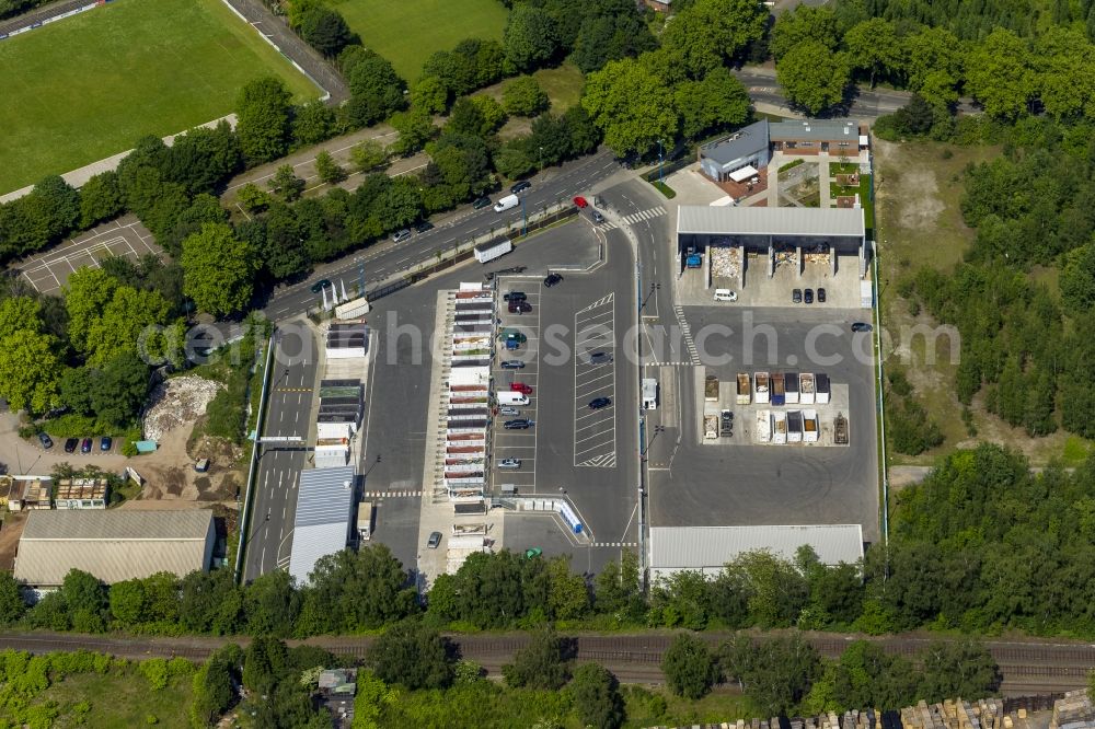 Aerial image Duisburg - Recycling depot in Duisburg-Nord Roettgersbach in the state North Rhine-Westphalia