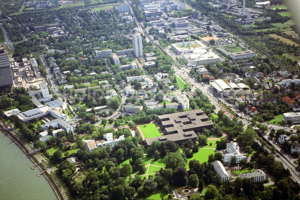 Bonn from the bird's eye view: Government District at the riverside of the Rhine in Bonn with a view over the overlooking the former federal chancellery in North Rhine-Westphalia