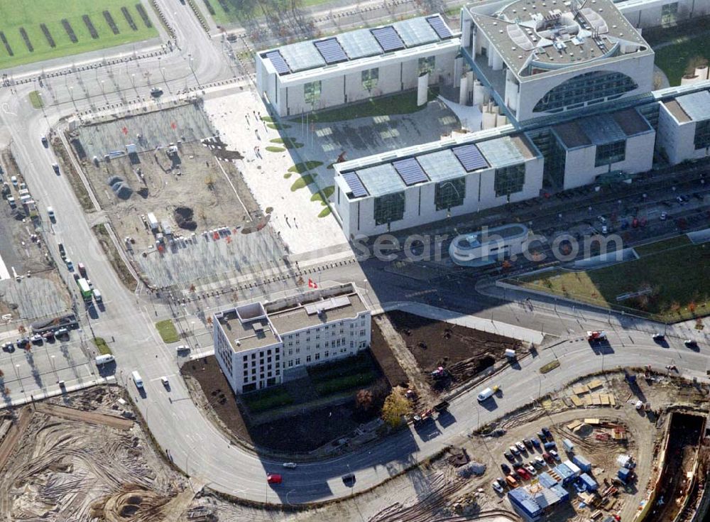 Aerial image Berlin - Tiergarten - Regierungsviertel, Bundeskanzleramt, Schweizer Botschaft