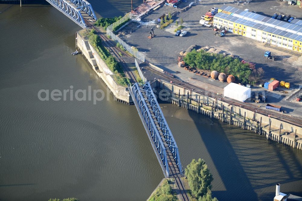 Hamburg from the bird's eye view: Reginenort bridge in Hamburg-Mitte / Veddel. A project of the Hamburg Port Authority HPA
