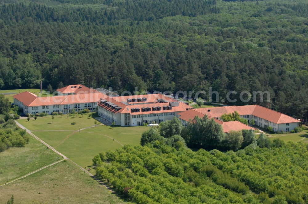 Templin from above - Blick auf die Rehabilitationsklinik / Rehaklinik Uckermark, Fachklinik für Herz-, Kreislauf- und Stoffwechselkrankheiten, an der Dargersdorfer Straße (Buchheide) BB. View onto the rehabilitation / rehab clinic Uckermark.