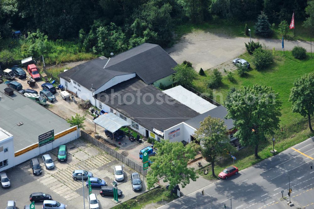 Aerial image Bernau - Blick auf Erweiterungsbauarbeiten in der Reifen- und KFZ - Werkstatt an der Zepernicker Chausse in 16321 Bernau. Automobile tires - workshop at Zepernicker Chausse in 16321 Bernau.