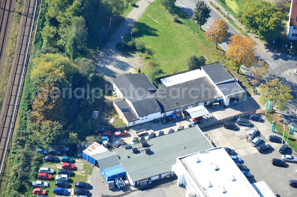 Bernau from above - Blick auf die Reifen- und KFZ - Werkstatt an der Zepernicker Chausse in 16321 Bernau. Automobile tires - workshop at Zepernicker Chausse in 16321 Bernau.