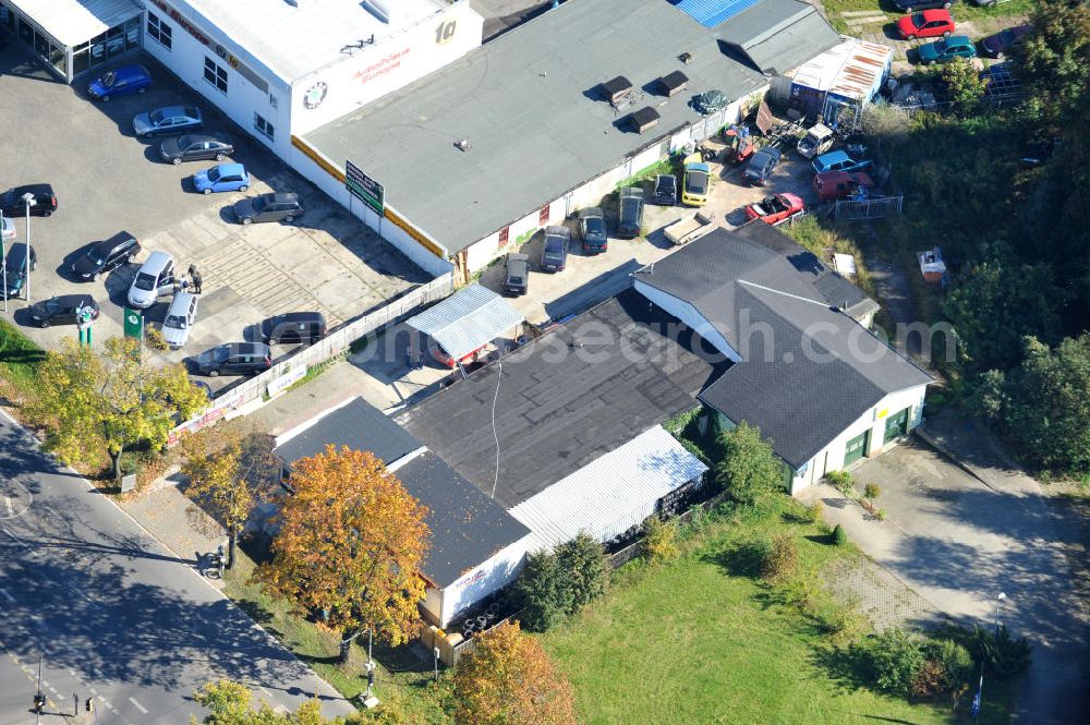 Bernau from the bird's eye view: Blick auf die Reifen- und KFZ - Werkstatt an der Zepernicker Chausse in 16321 Bernau. Automobile tires - workshop at Zepernicker Chausse in 16321 Bernau.