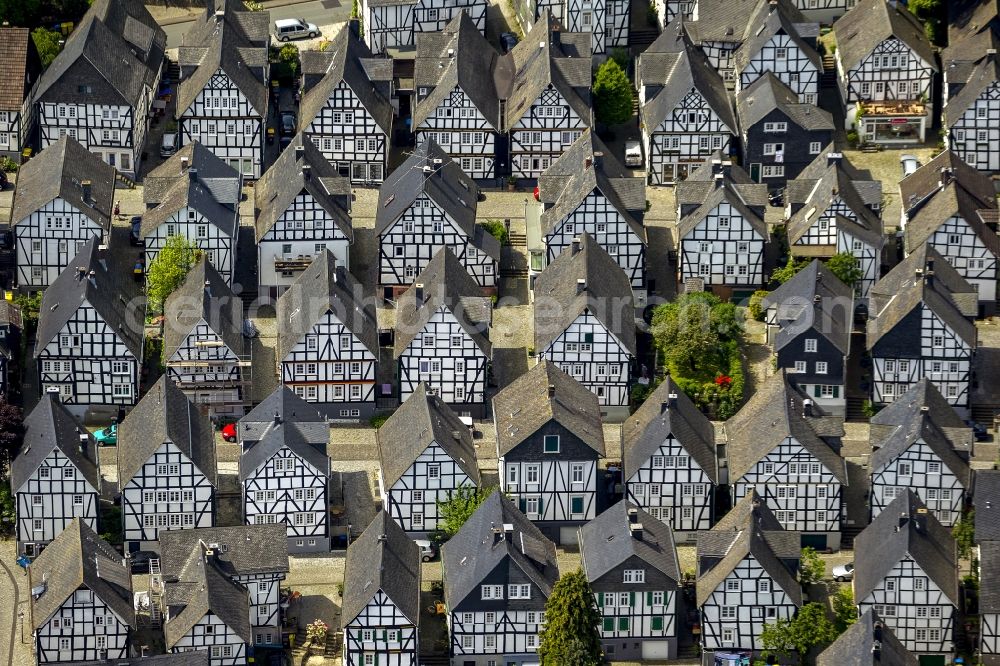 Aerial image Freudenberg - Series of historically true original half-timbered houses in the center of Freudenberg in the state of North Rhine-Westphalia