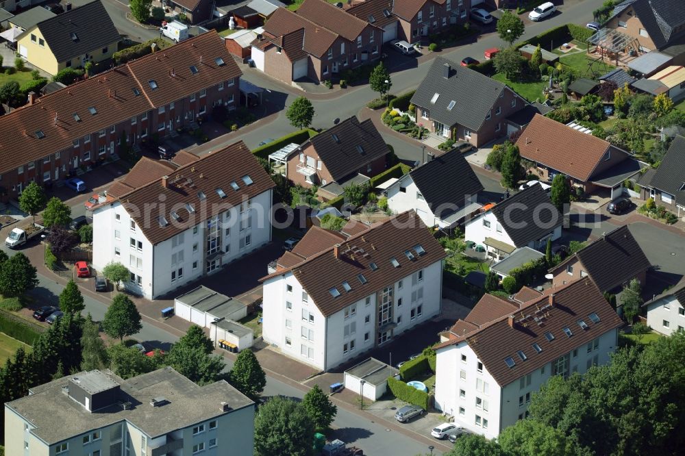 Bönen from the bird's eye view: Terraced house of MARKUS GEROLD ENTERPRISE GROUP Im Hasenwinkel in Boenen in the state North Rhine-Westphalia