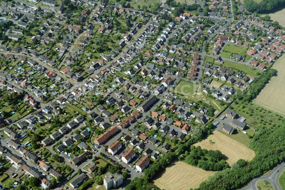 Bönen from above - Terraced house of MARKUS GEROLD ENTERPRISE GROUP Im Hasenwinkel in Boenen in the state North Rhine-Westphalia