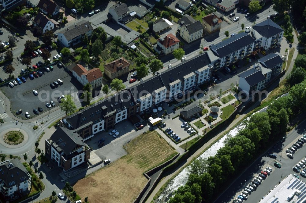 Aerial photograph Menden (Sauerland) - Terraced house of MARKUS GEROLD ENTERPRISE GROUP Am Hoenneufer in Menden (Sauerland) in the state North Rhine-Westphalia