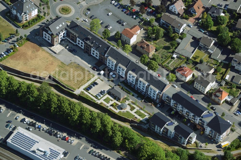 Menden (Sauerland) from the bird's eye view: Terraced house of MARKUS GEROLD ENTERPRISE GROUP Am Hoenneufer in Menden (Sauerland) in the state North Rhine-Westphalia