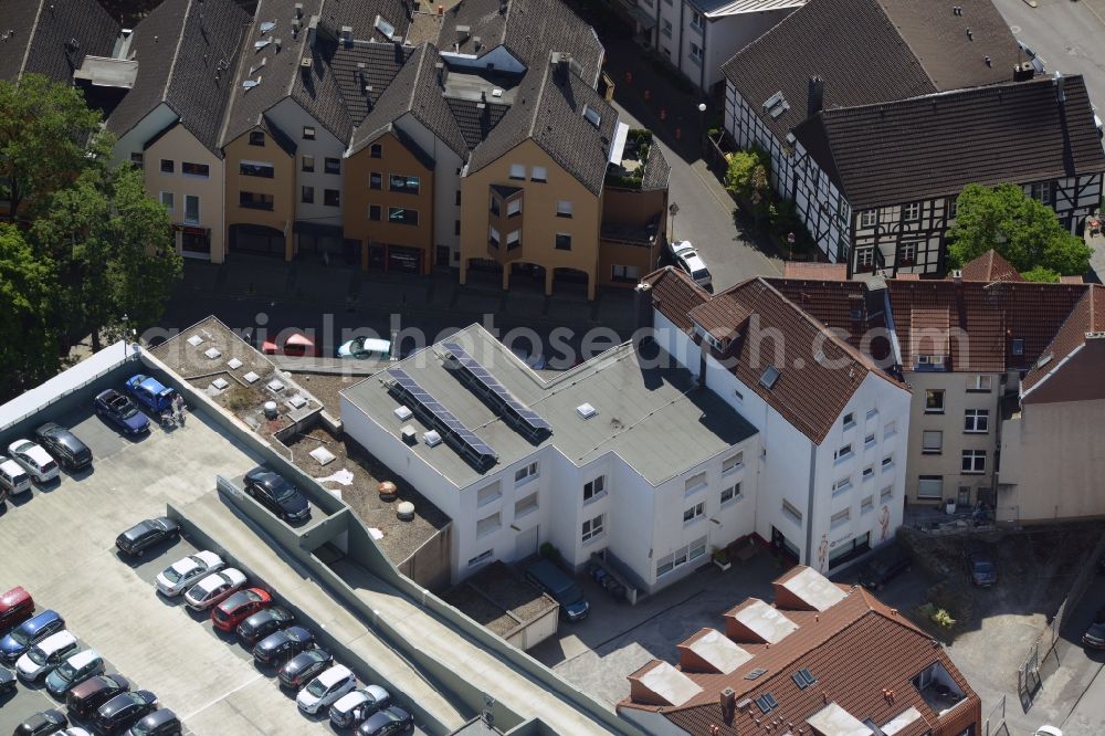 Aerial photograph Unna - Terraced house of MARKUS GEROLD ENTERPRISE GROUP on Hertingerstrasse in Unna in the state North Rhine-Westphalia