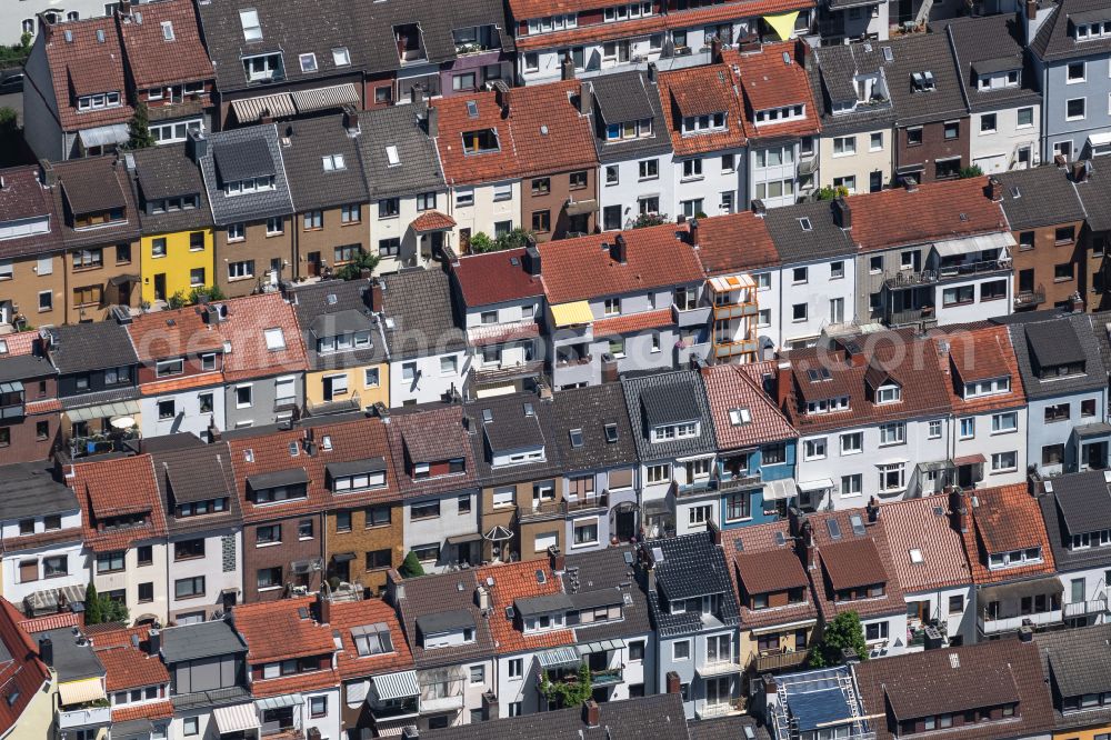 Bremen from above - Residential area a row house settlement Findorff-Buergerweide in the district Findorff-Buergerweide in Bremen, Germany