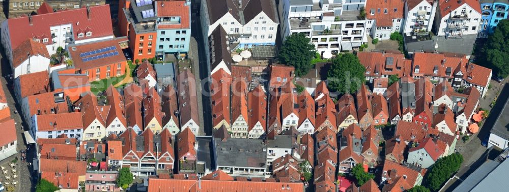 Bremen from the bird's eye view: Townhouse-colony in a residential area Schnoor Quarter in the Old City of Bremen