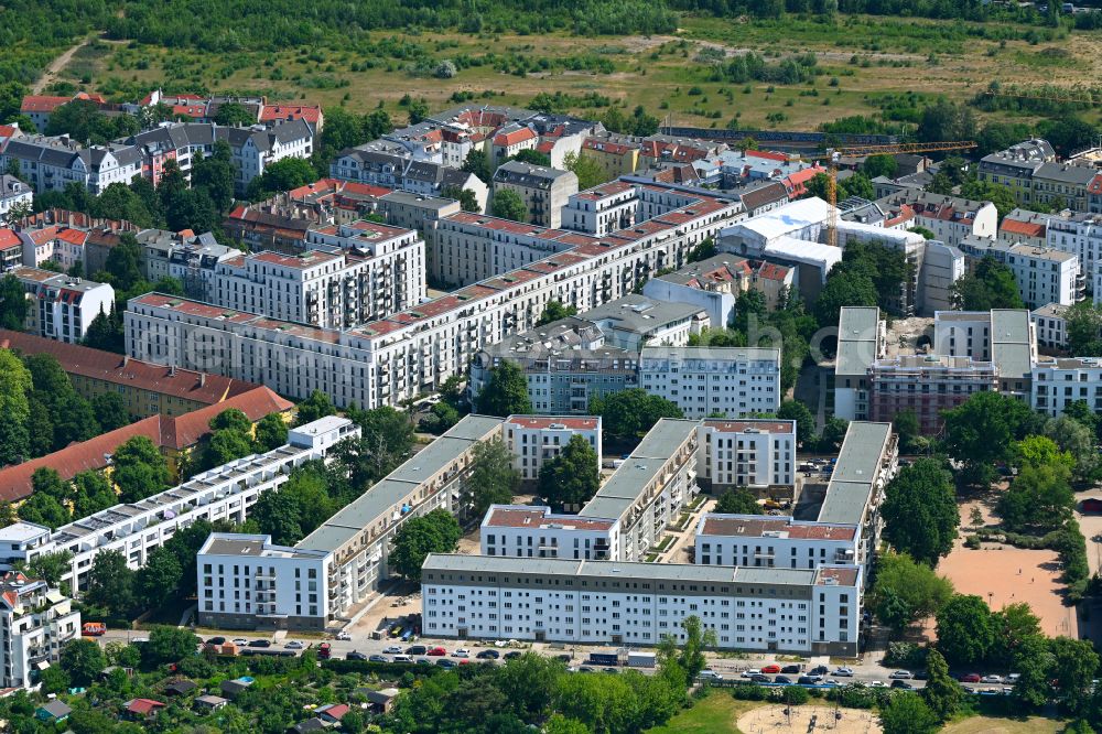 Aerial photograph Berlin - Terraced house multi-family housing development between Wolfshagener Strasse and Stiftsweg in the district of Pankow in Berlin, Germany