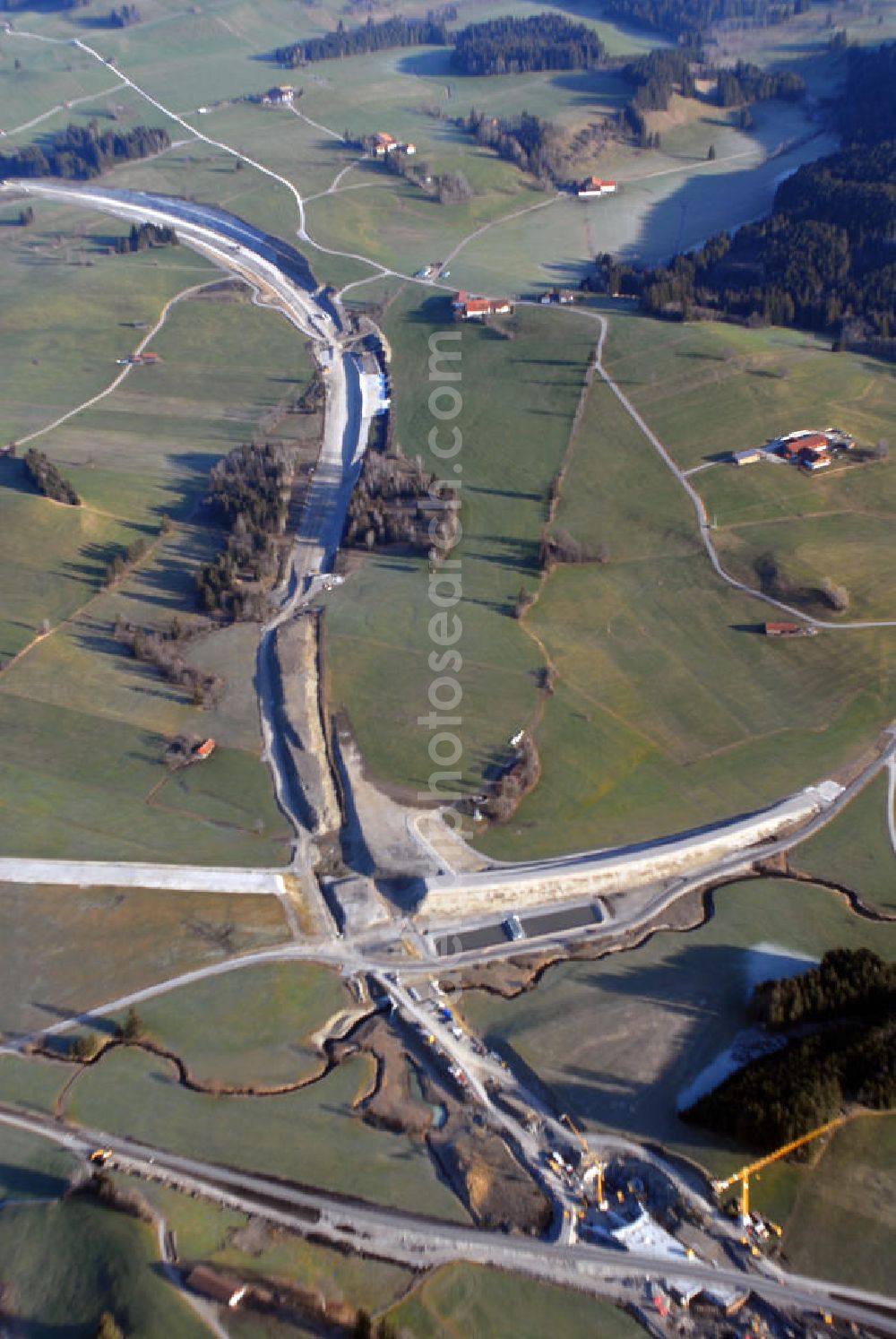 Reinertshof from the bird's eye view: Ausbau der A7 bei der Ausfahrt Hopfensee. Die A7 ist derzeit die längste Autobahn von Deutschland, sie beginnt in Dänemark und soll in Österreich enden.