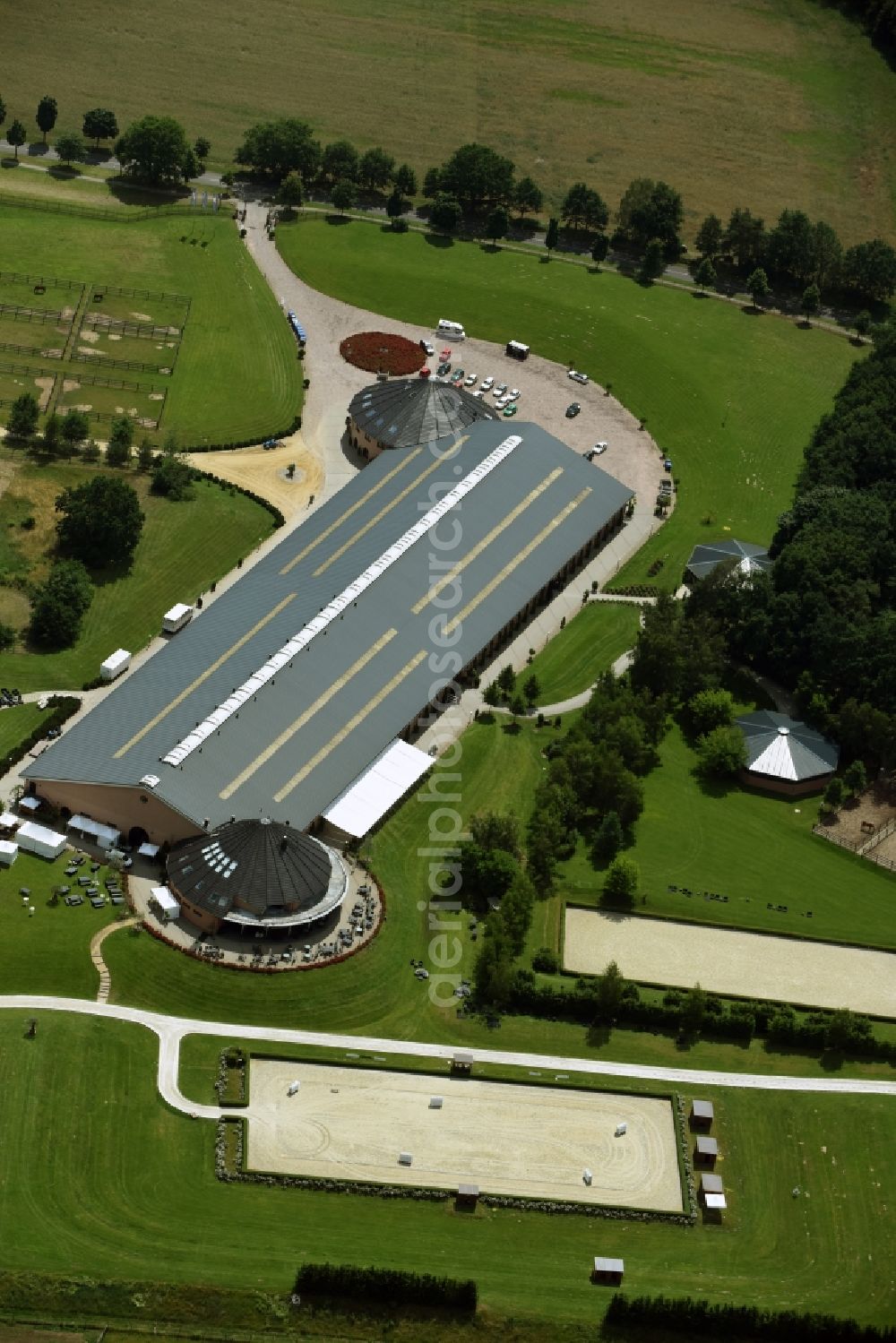 Werder (Havel) from the bird's eye view: Building of stables Gestuet Bonhomme in Werder (Havel) in the state Brandenburg