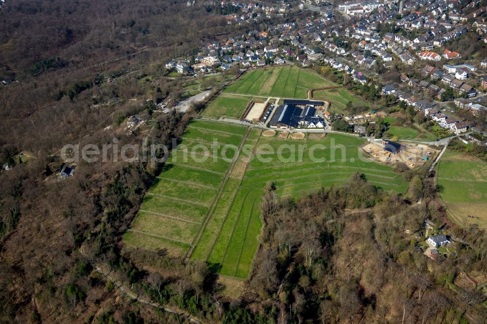 Essen from the bird's eye view: Building of stables Hufotel on Bottlenberg in Essen in the state North Rhine-Westphalia, Germany