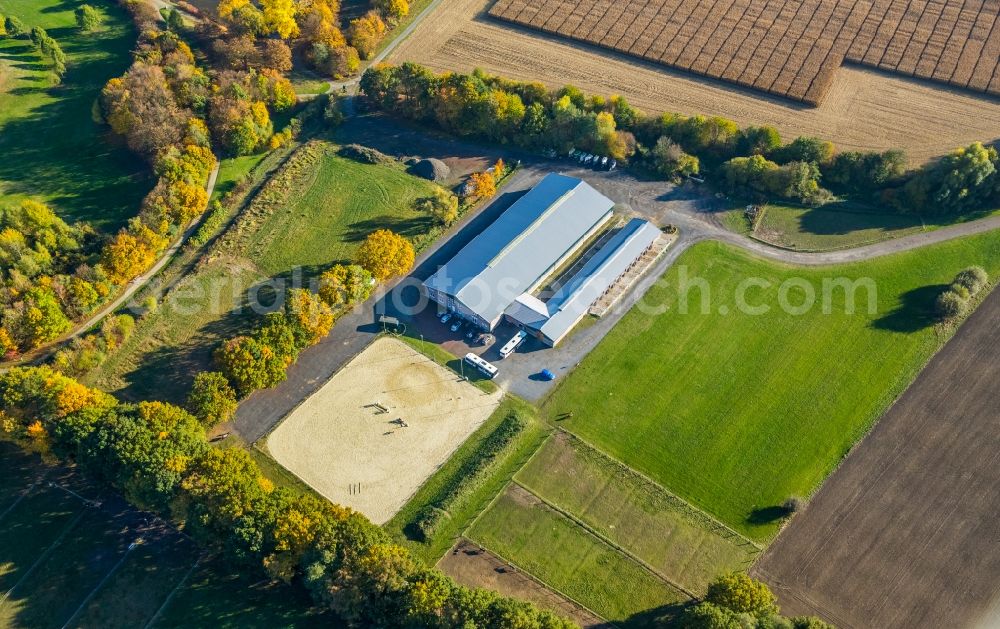 Hamm from the bird's eye view: Building of stables of the horseclub Pelkum e. V. in Hamm in the state North Rhine-Westphalia