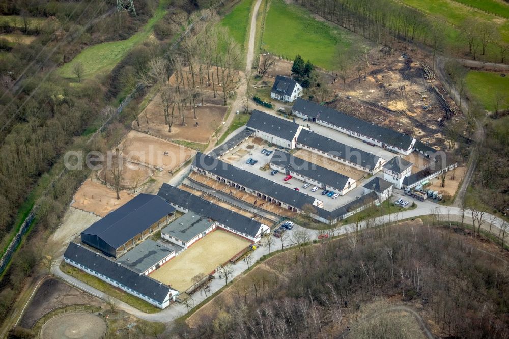 Gelsenkirchen from the bird's eye view: Building of stables of Reitpark Gut Nienhausen GmbH on Feldmarkstrasse in Gelsenkirchen in the state North Rhine-Westphalia, Germany