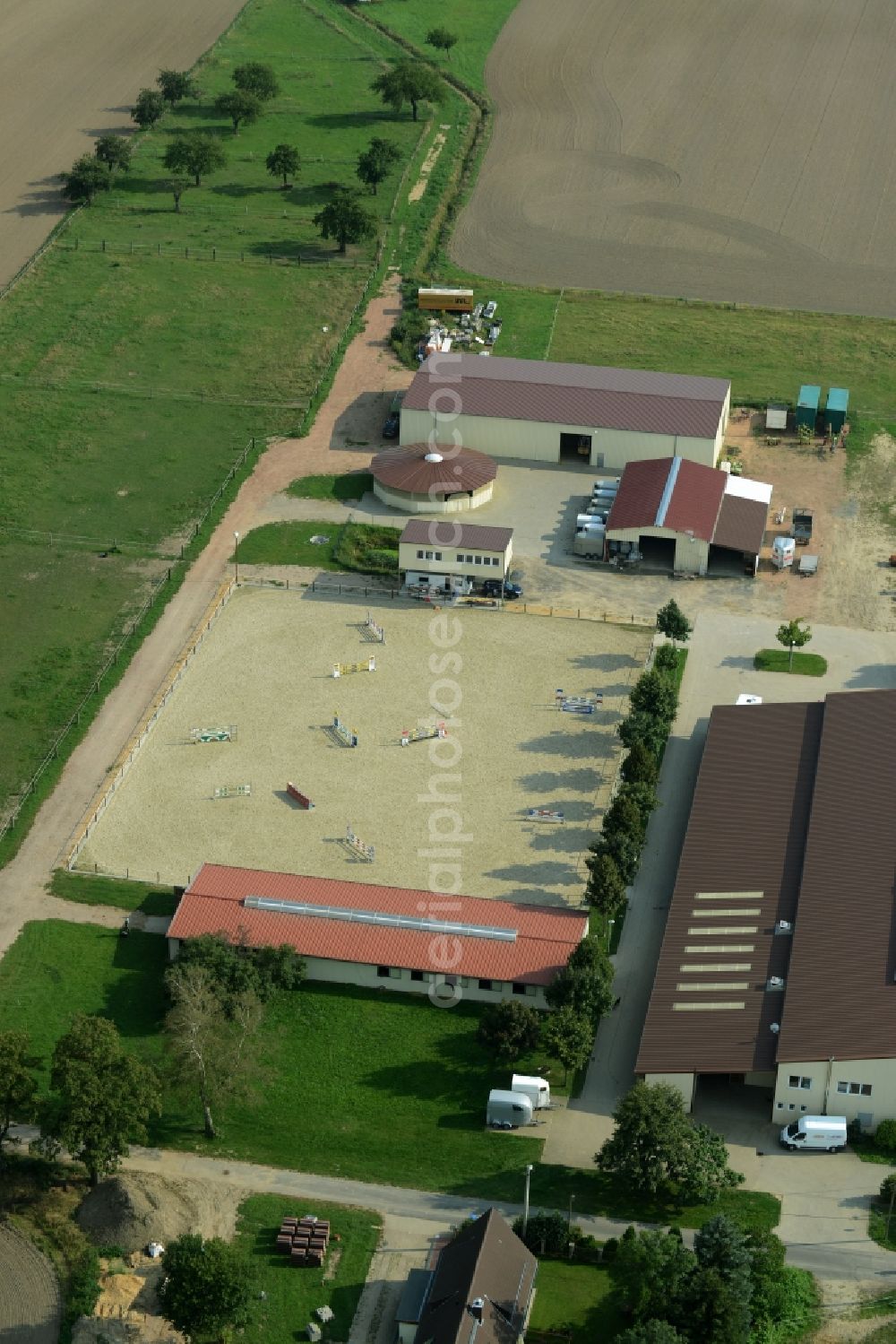 Kitzscher from the bird's eye view: Stables and equestrian sports centre Heuter in Kitzscher in the state of Saxony. The center includes two stables, a riding hall and outdoor facilities and is home to the riding club of Kitzscher