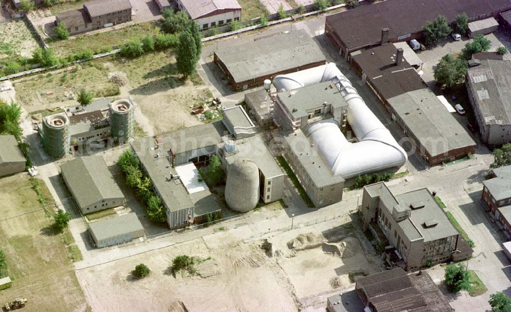 Berlin-Adlershof from above - Rekonstruierte Luftfahrtforschungsstätte am ehem. Flugplatz Johannisthal auf dem Forschungs- und Gewerbeentwicklungsgebiet WISTAS in Berlin-Adlershof an der Rudower Chaussee.