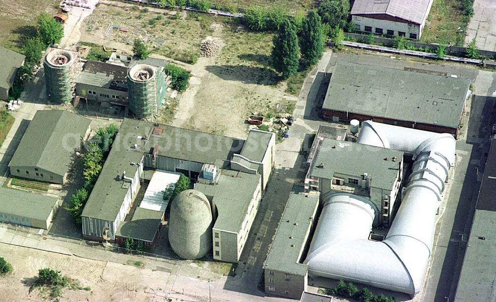 Berlin-Adlershof from above - Rekonstruierte Luftfahrtforschungsstätte am ehem. Flugplatz Johannisthal auf dem Forschungs- und Gewerbeentwicklungsgebiet WISTAS in Berlin-Adlershof an der Rudower Chaussee.