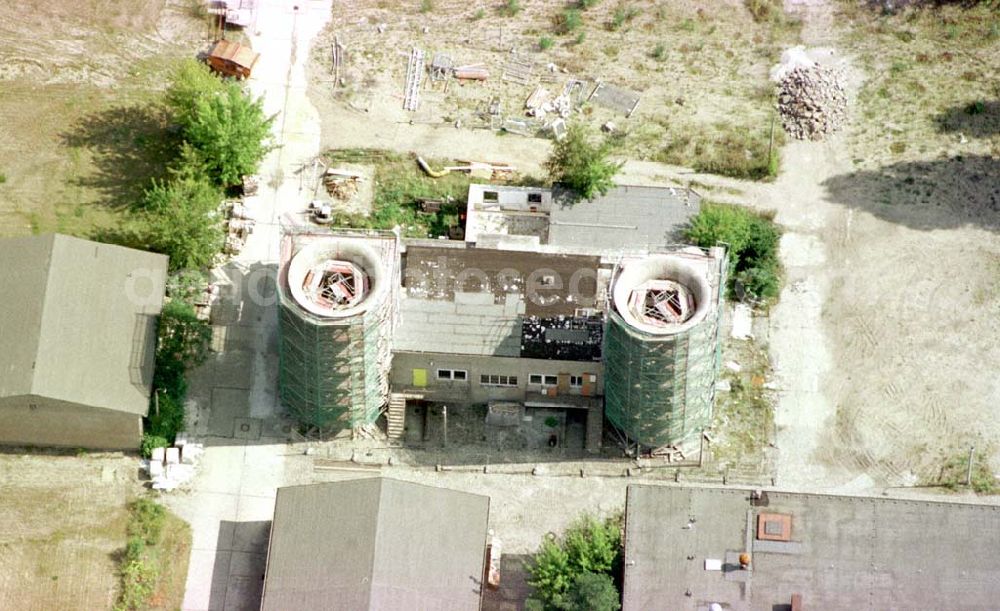 Aerial image Berlin-Adlershof - Rekonstruierte Luftfahrtforschungsstätte am ehem. Flugplatz Johannisthal auf dem Forschungs- und Gewerbeentwicklungsgebiet WISTAS in Berlin-Adlershof an der Rudower Chaussee.