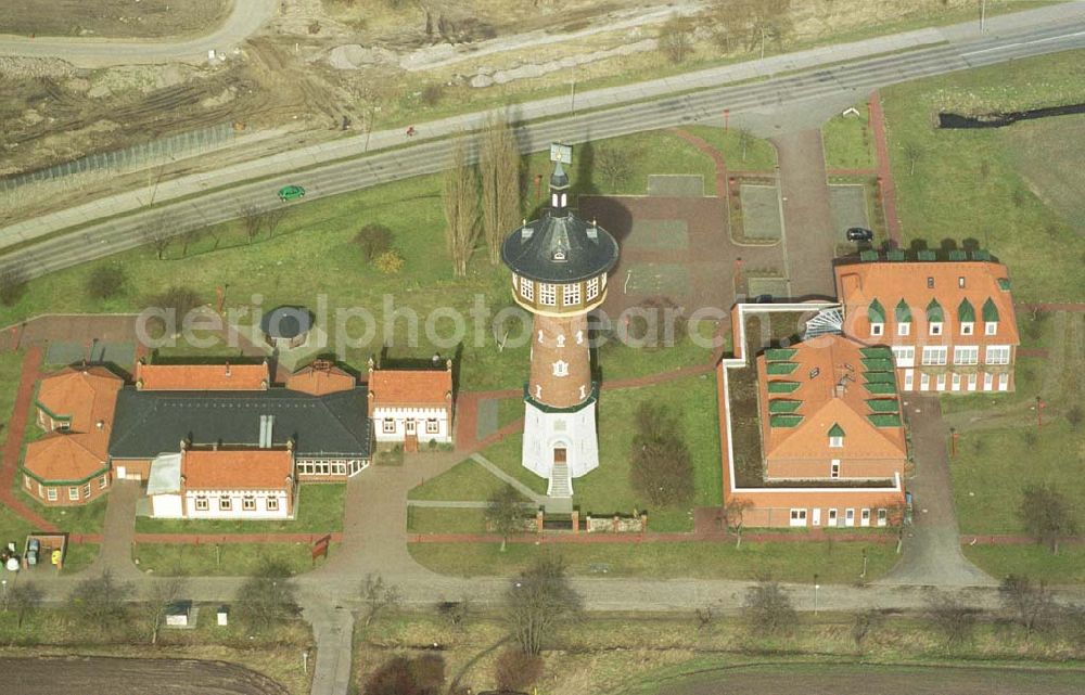 Aerial photograph Schwedt / Oder - Rekonstruierter Wasserturm mit Hotelkomplex in Schwedt - Süd.